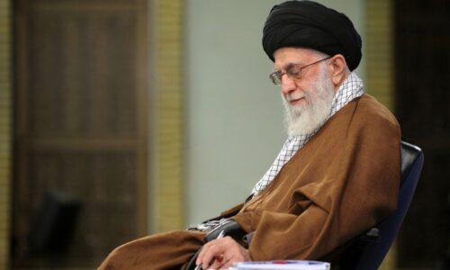 رهبر انقلاب با استعفای رضایی از دبیری مجمع تشخیص مصلحت موافقت کردند