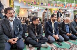 دکتر بهمنی شهردار کمالشهر: نماز جمعه سنگری مقدس است که وحدت و انسجام ملت مسلمان را به نمایش میگذارد