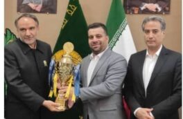 اهدا هشتمین جام قهرمانی آسیا به موزه امام هشتم(ع)
