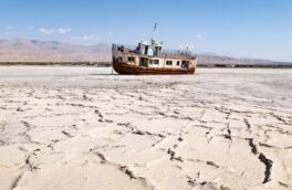 دولت رئیسی ، هنوز اعتباری برای احیای دریاچه ارومیه نداده