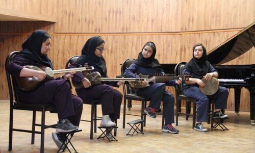 خبر خوب برای دختران دانش‌آموز شیرازی/ فعلا حذف رشته موسیقی منتفی است