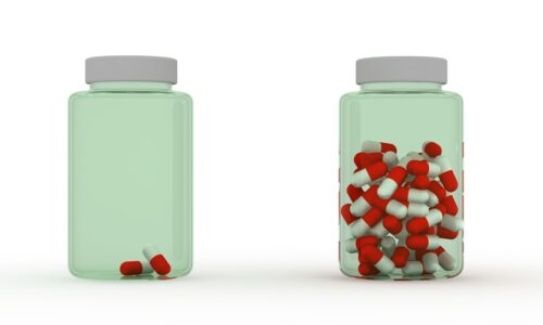 بحران از داروهای خاص به داروهای عمومی رسید/ طولانی شدن لیست داروهای کم‌یاب