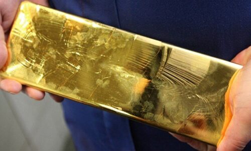 قیمت طلا سقوط کرد/ شیب نزولی طلا همچنان تند خواهد بود؟