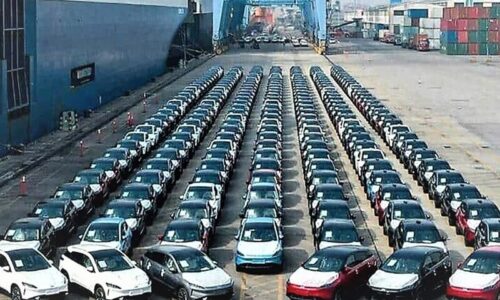 شمارش معکوس برای تعیین تکلیف واردات خودرو/ یک محدودیت ویژه برای واردات خودروهای دست دوم به ایران