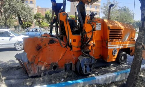 عملیات اجرای حفاری فیبرنوری در شهر همدان