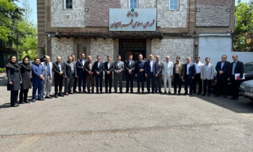 در روز شوراها، شهردارلاهیجان از اعضای شورای شهر قدردانی کرد