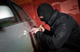 ۳۸ فقره سرقت در پرونده باند سارقان تجهیزات داخل خودرو در فلاورجان
