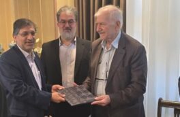 تقدیر از پنج تن از اساتید حامی و عضو صندوق حمایت از دانشجویان رشته پزشکی