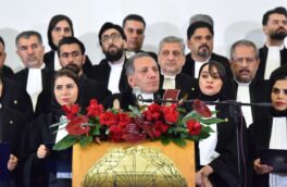 پنجاه و دومین تحلیف کارآموزان وکالت اصفهان برگزار شد