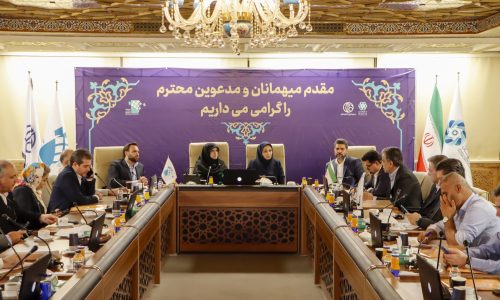 نشست رؤسای کمیسیون‌های گردشگری اتاق‌های بازرگانی استان‌ها در نمایشگاه بین‌المللی اصفهان برگزار شد