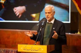 دانشنامه اصفهان گنج‌نامه این شهر برای نسل آینده است