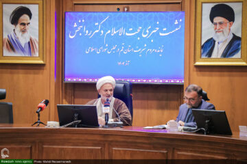 در نشست خبری نماینده قم مطرح شد، یادبود شهید مدرس و تأکید روانبخش بر دغدغه مسئولین برای حل مشکلات مردم قم